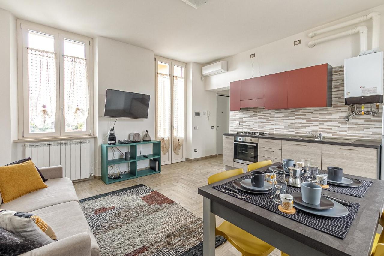 Al 33 Di Via Roma - Apartments Cardano Al Campo Exterior photo