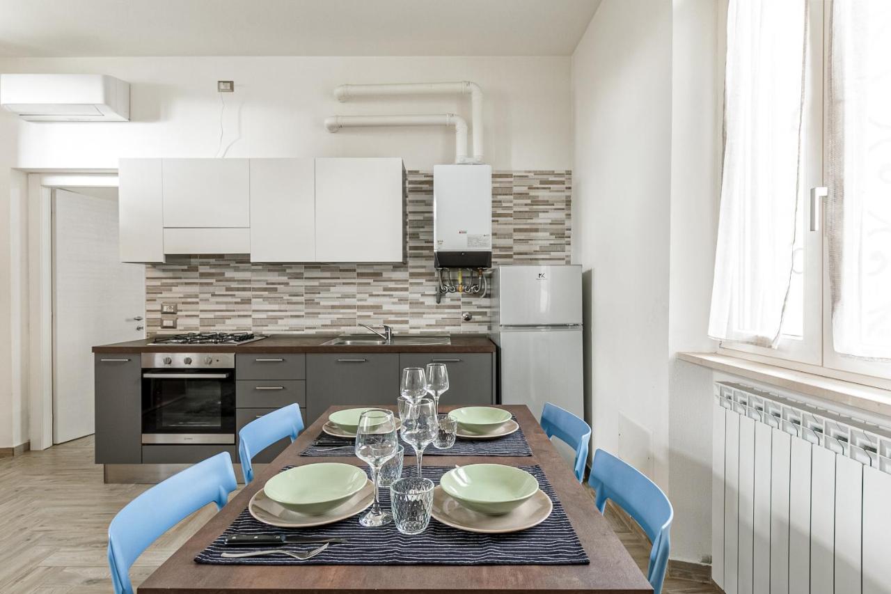 Al 33 Di Via Roma - Apartments Cardano Al Campo Exterior photo