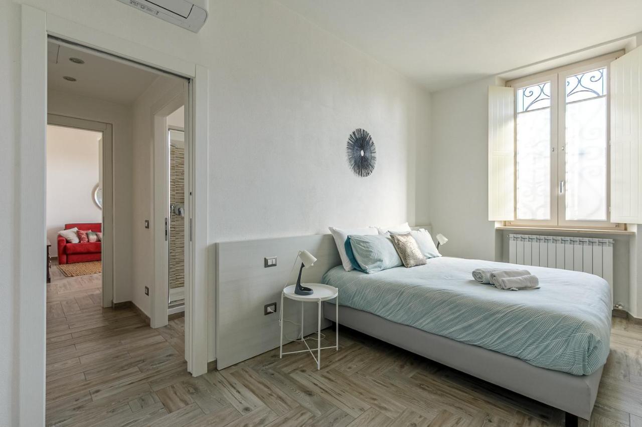 Al 33 Di Via Roma - Apartments Cardano Al Campo Exterior photo