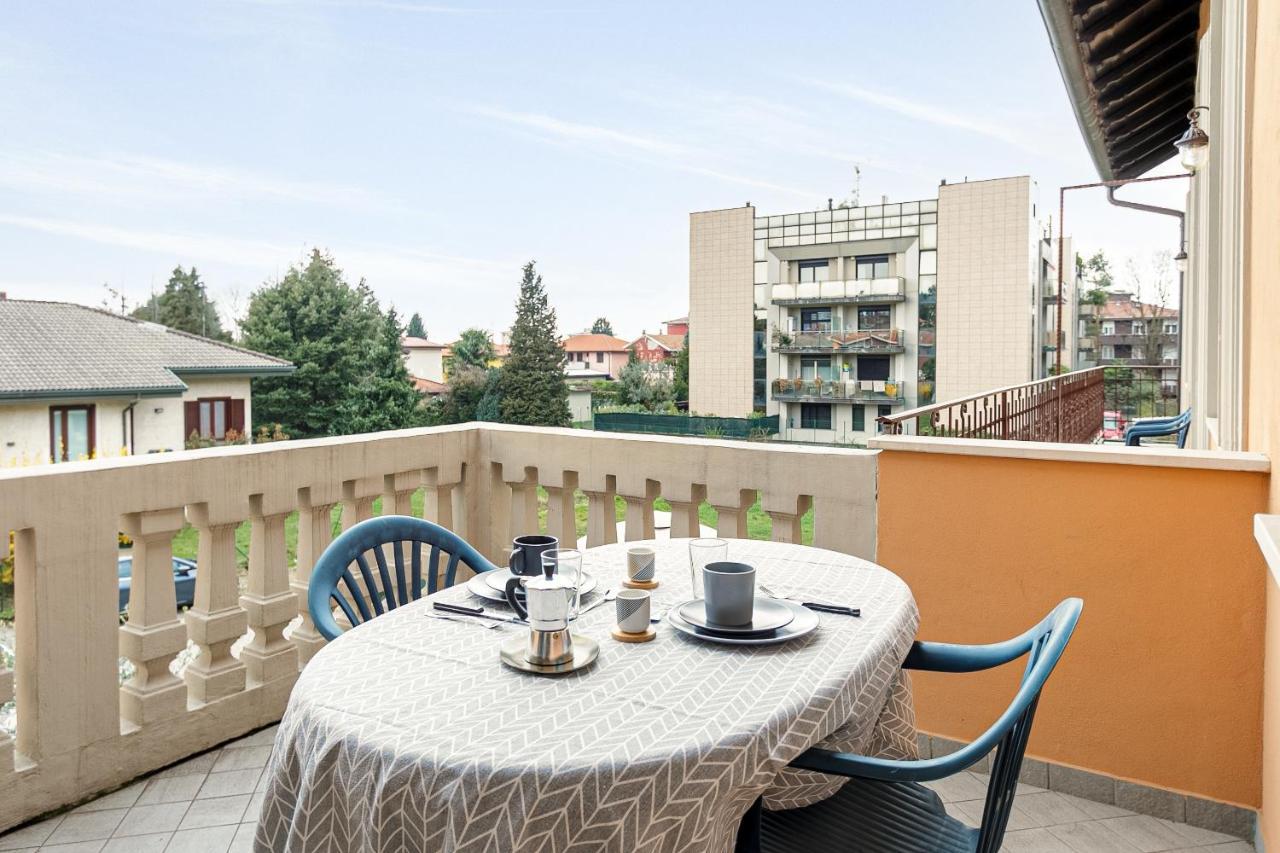 Al 33 Di Via Roma - Apartments Cardano Al Campo Exterior photo