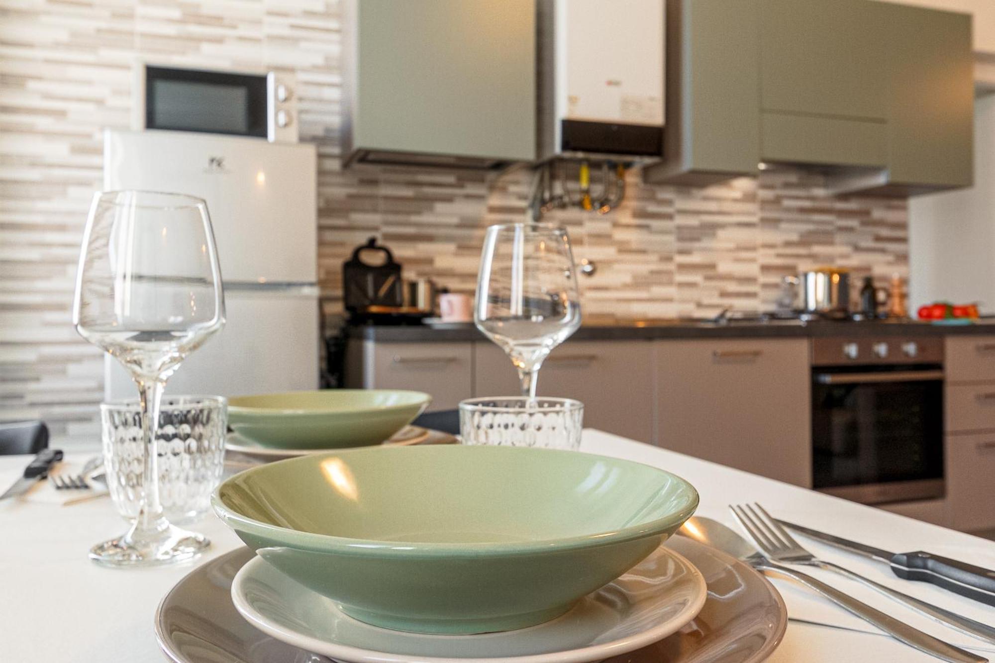 Al 33 Di Via Roma - Apartments Cardano Al Campo Exterior photo